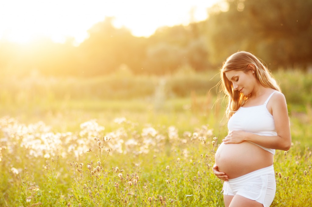 Maternidad después de los 50: posibilidades reales con donación de óvulos