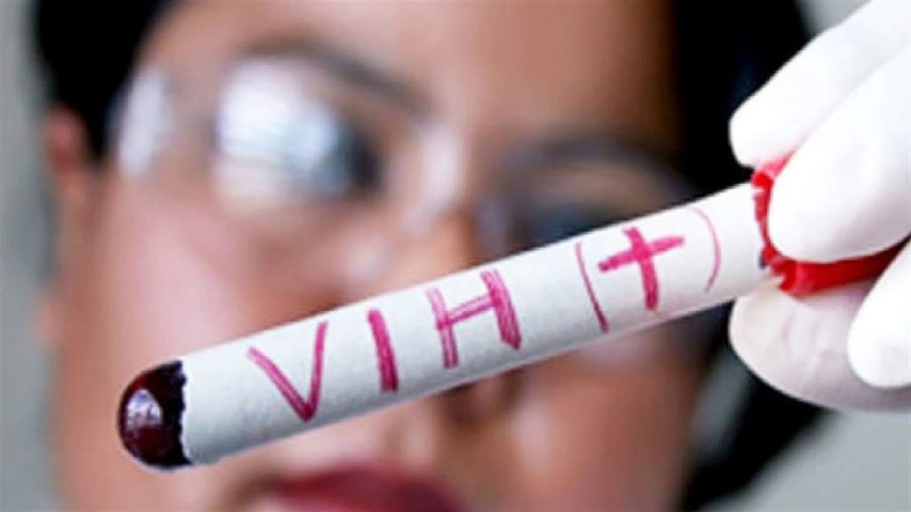 Autotest de VIH en farmacias: todo lo que necesitas saber sobre el diagnóstico del VIH y su relación con la fertilidad