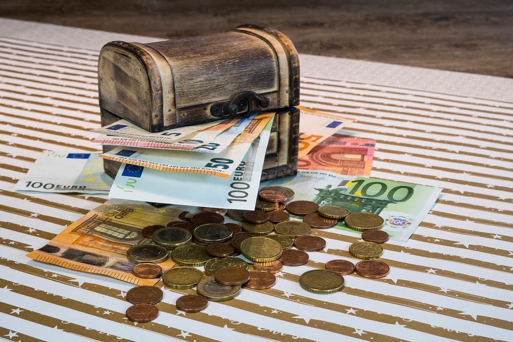 Cómo financiar un tratamiento de reproducción asistida | IMFER Blog
