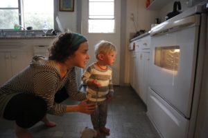 Familias monoparentales y reproducción asistida: derechos, retos y opciones en España